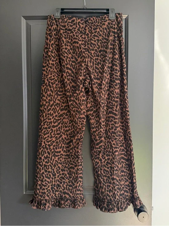Anthropologie Maeve Colette - Leopard Wide-Leg Ruffle Hem Pants - Brown/Black - Picture 3 of 5